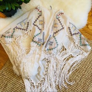 Embroidered fringe kimono